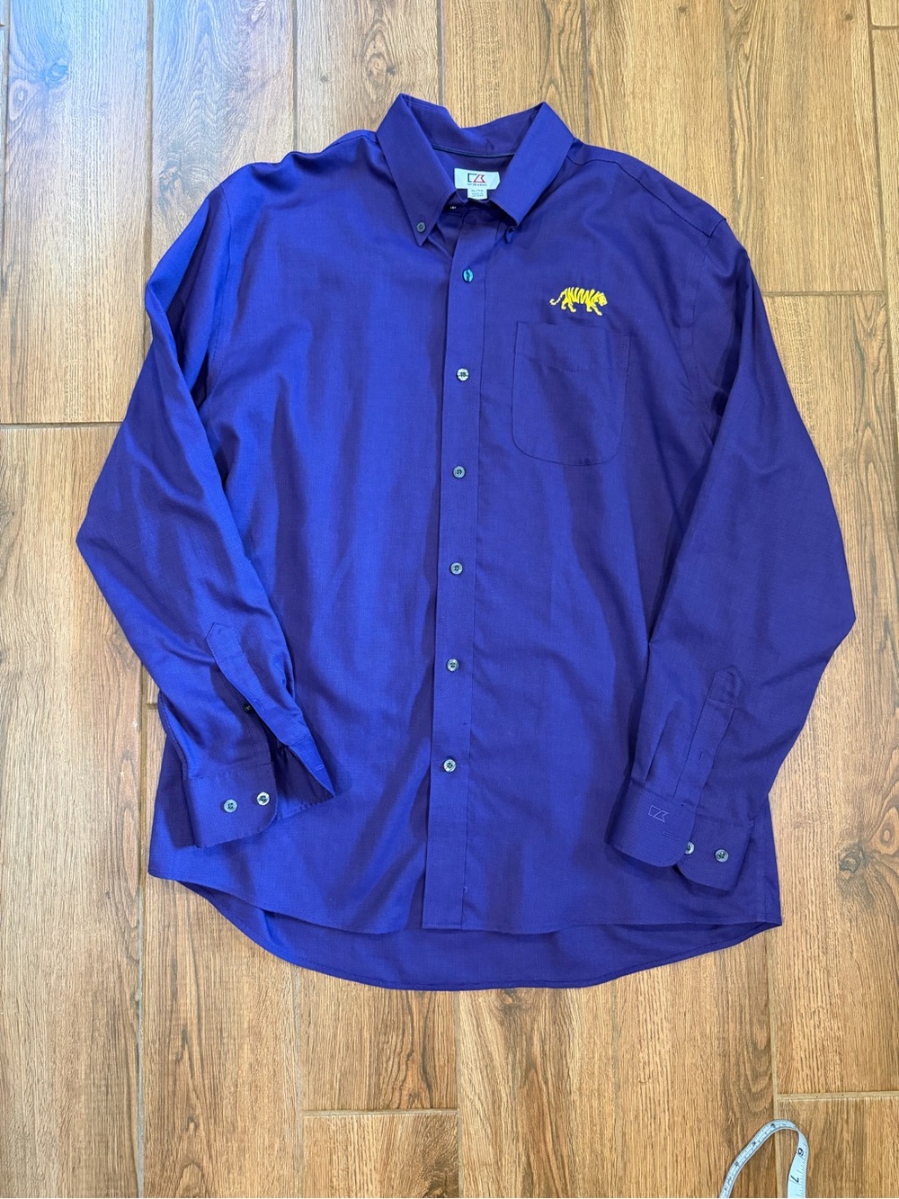 Cutter & Buck Purple Button-Down Shirt Embroidered LSU Tiger / men’s xl / NWOT